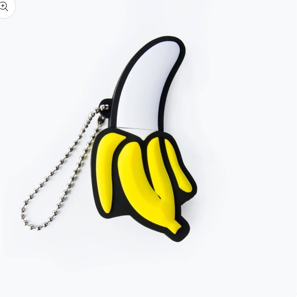 Banana Audio Headphone Splitter for Devices w/Traditional Headphone Jack, NIB 🍌